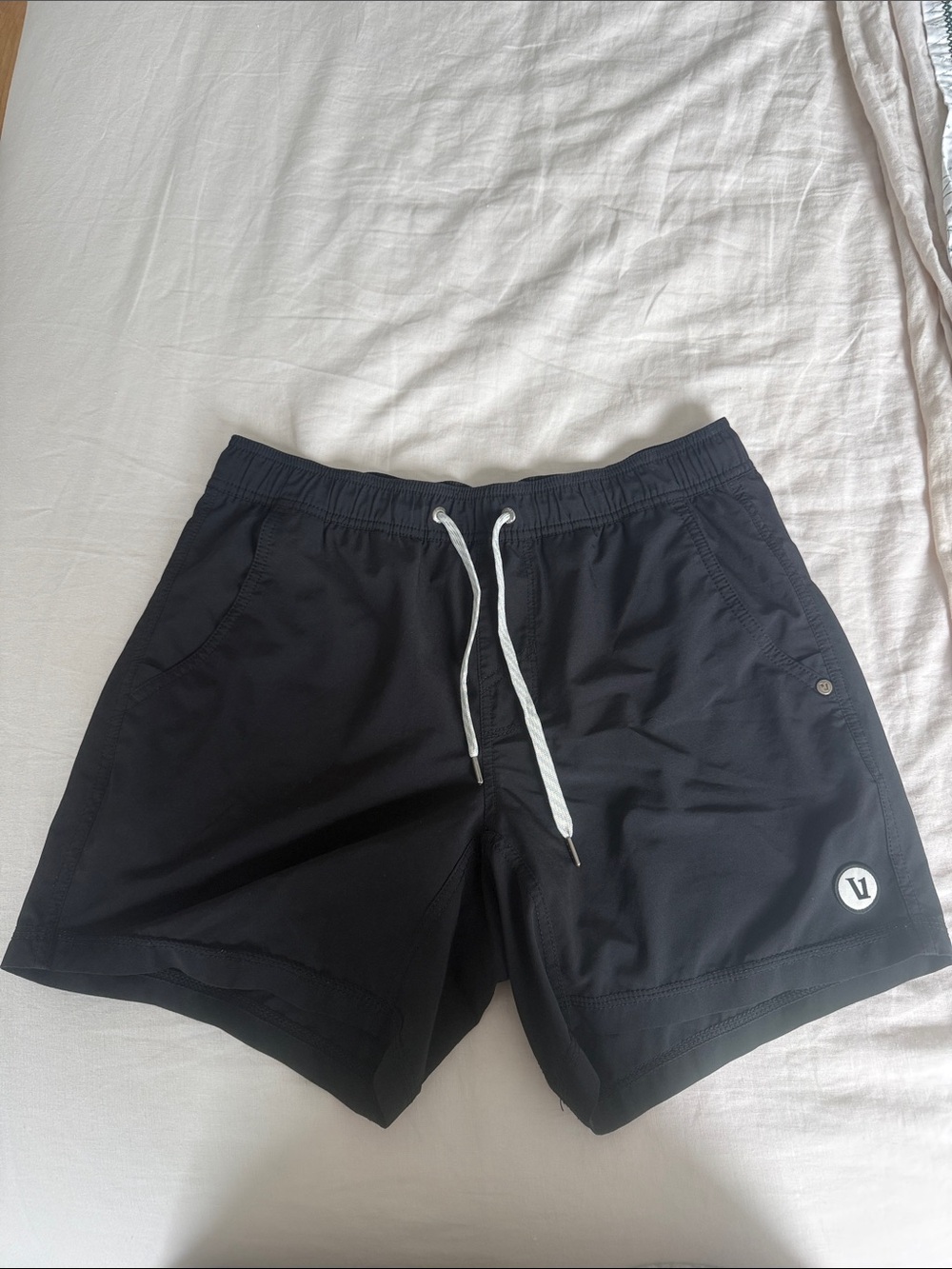 Vuori Black lined Athletic Shorts